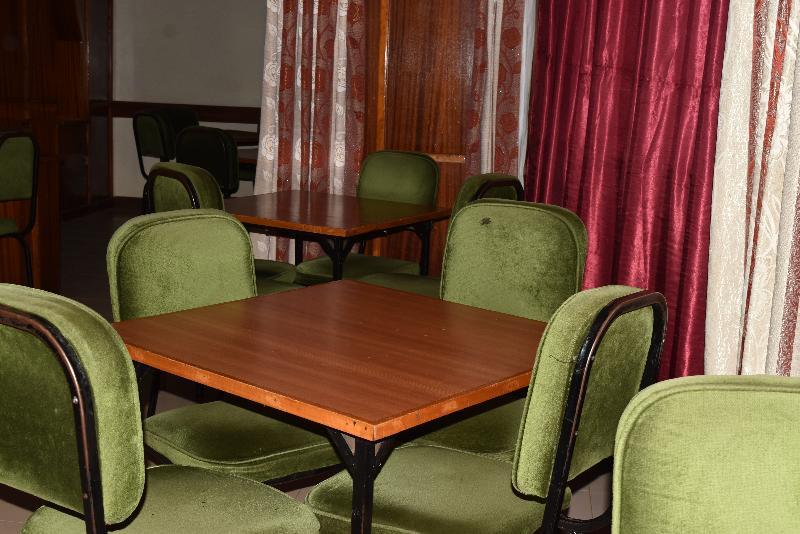 Ibis Hotel Karatina Exterior photo